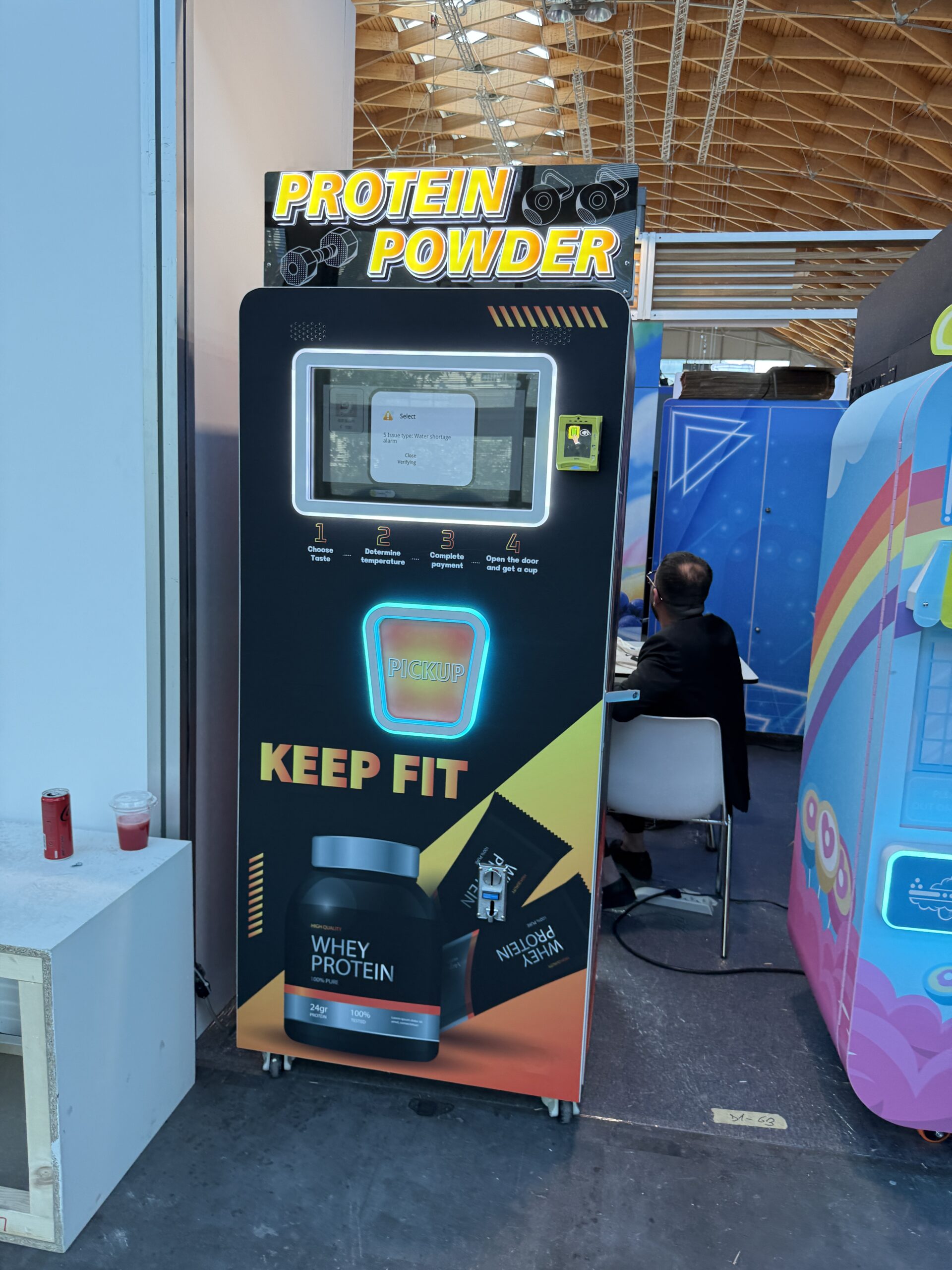 Protein shake vending machine that mixes fresh shakes from bulk powder